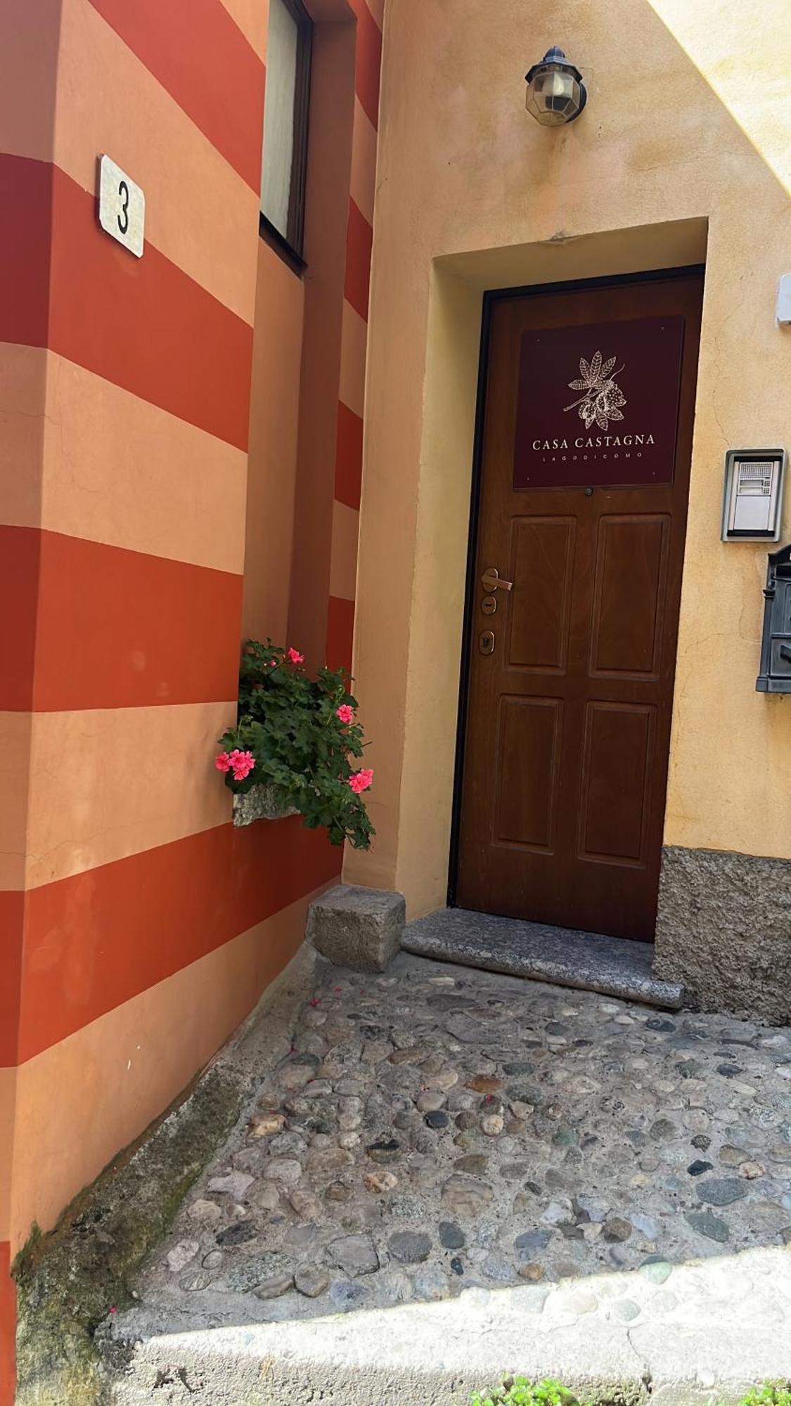 Casa Vacanza Castagna Nesso Exterior photo