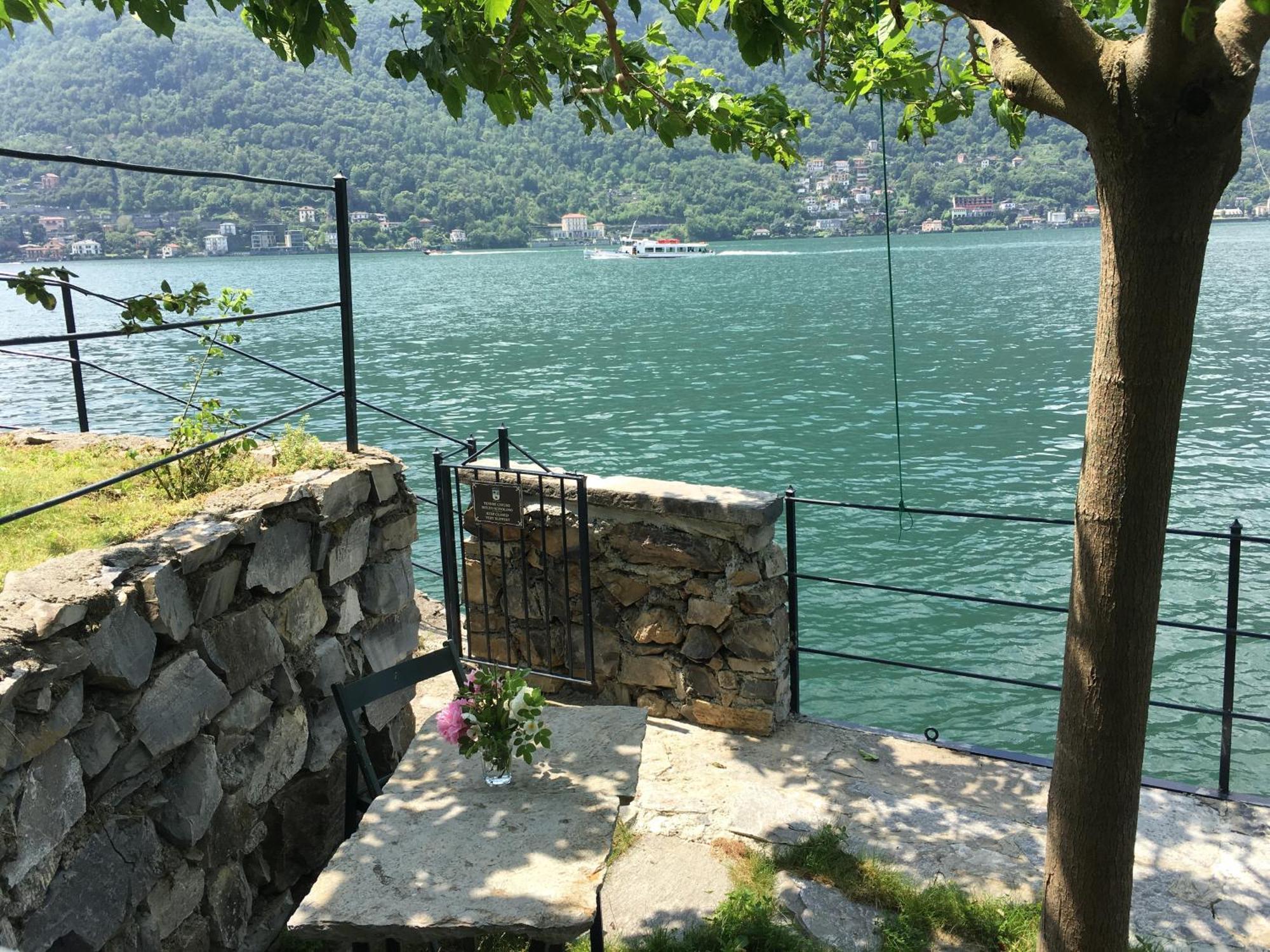 Casa Vacanza Castagna Nesso Exterior photo