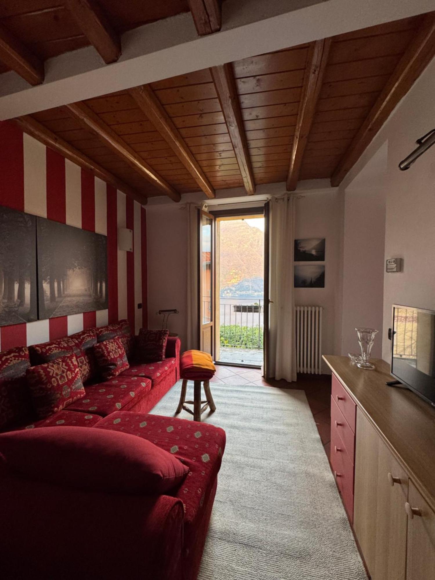 Casa Vacanza Castagna Nesso Exterior photo
